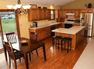 Building Photo - 3051 Mockingbird Way