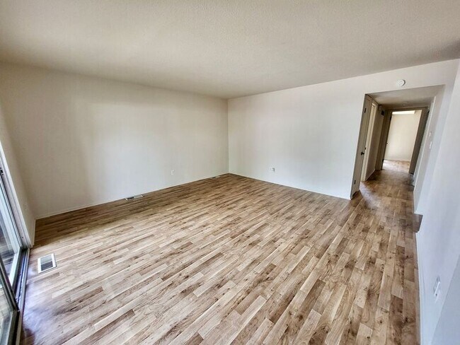 Foto del edificio - 3333 E 113th Terrace