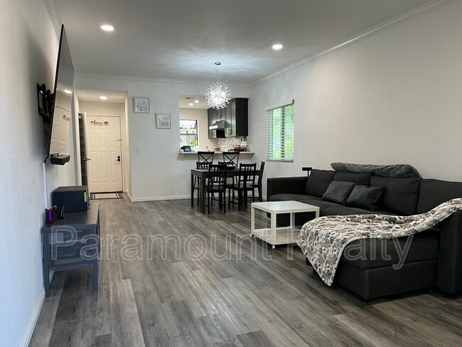 Photo - 1400 Bowe Ave Apartment