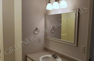 Building Photo - 677 Paradise Plz