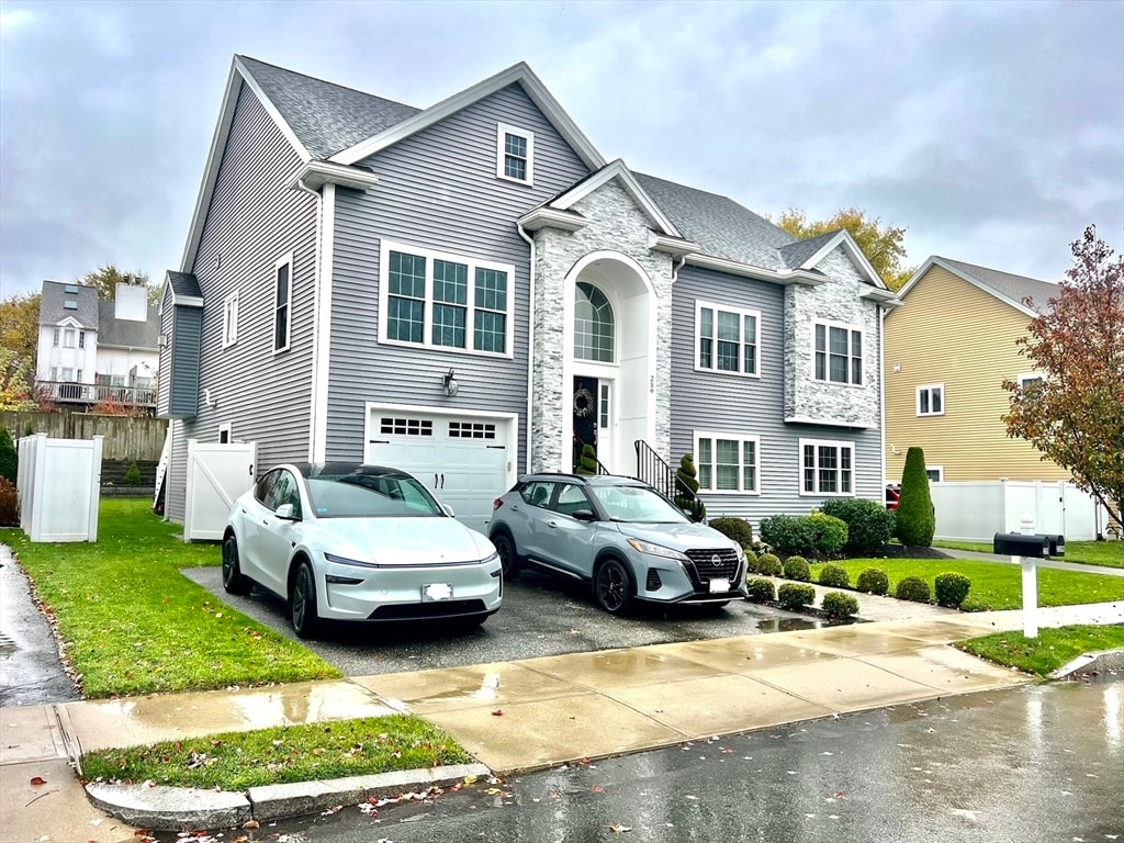 Foto principal - 259 Oakwood Ave