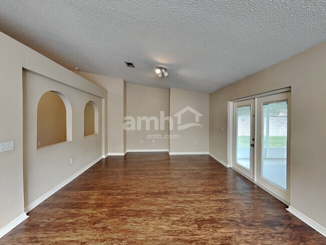 Foto del edificio - 19206 Wood Sage Dr