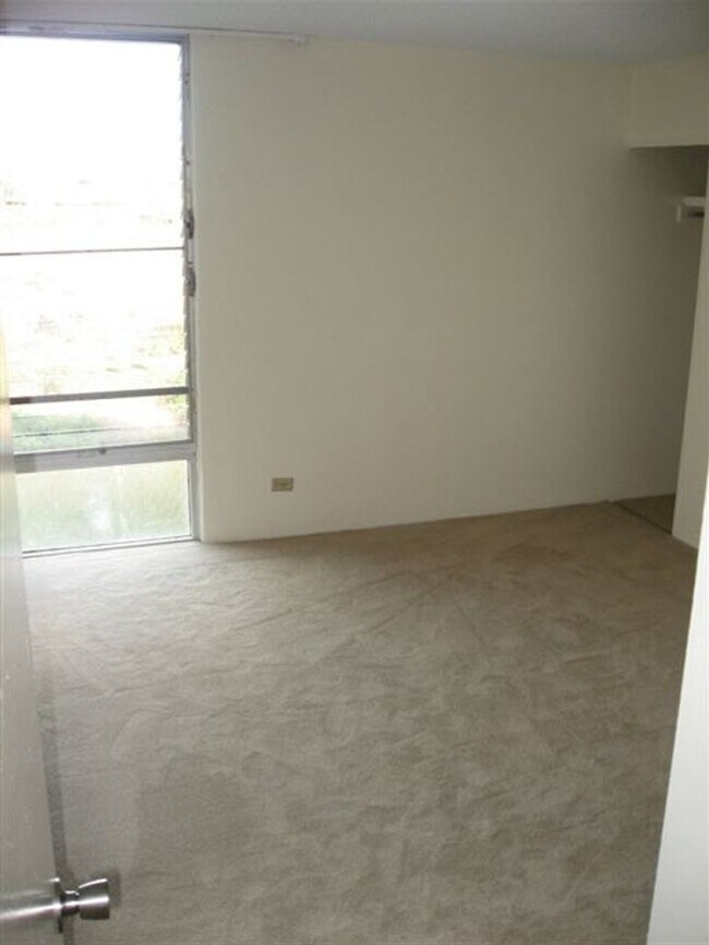 Foto del edificio - 2 BD / 2 BA Apartment in Aiea!!!