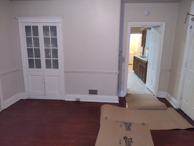 Foto del edificio - 180 E Walnut Ln