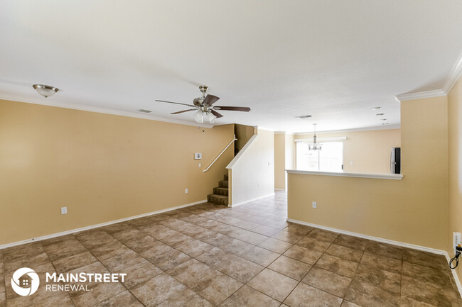 Building Photo - Pet Friendly