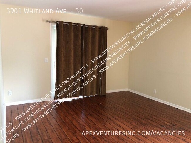 Foto del edificio - 3901 Whitland Ave