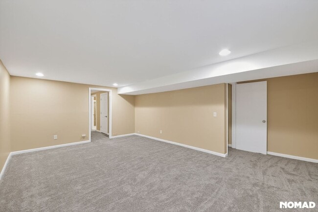 Building Photo - 1244 S Reed St