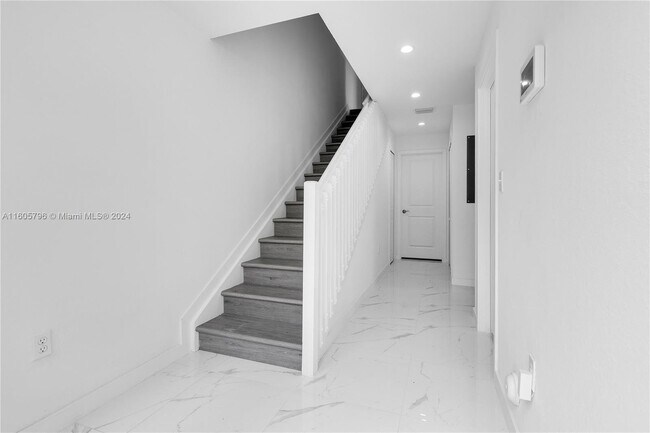 Building Photo - 1821 Northwest 69th Street Apt #1821, Miam...