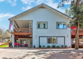 Top floor only - 1003 N Matterhorn Rd