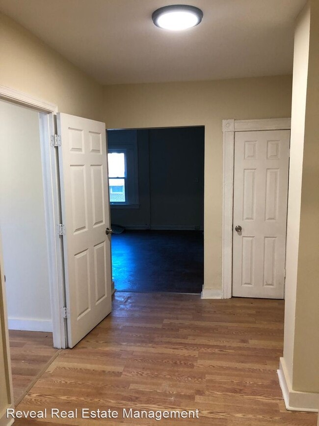 Building Photo - 2 br, 1 bath House - 3010 Mathews Street