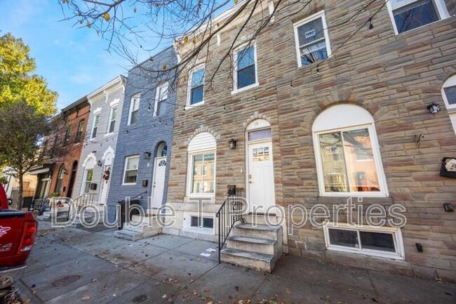 Photo - 10 N Ellwood Ave Townhome