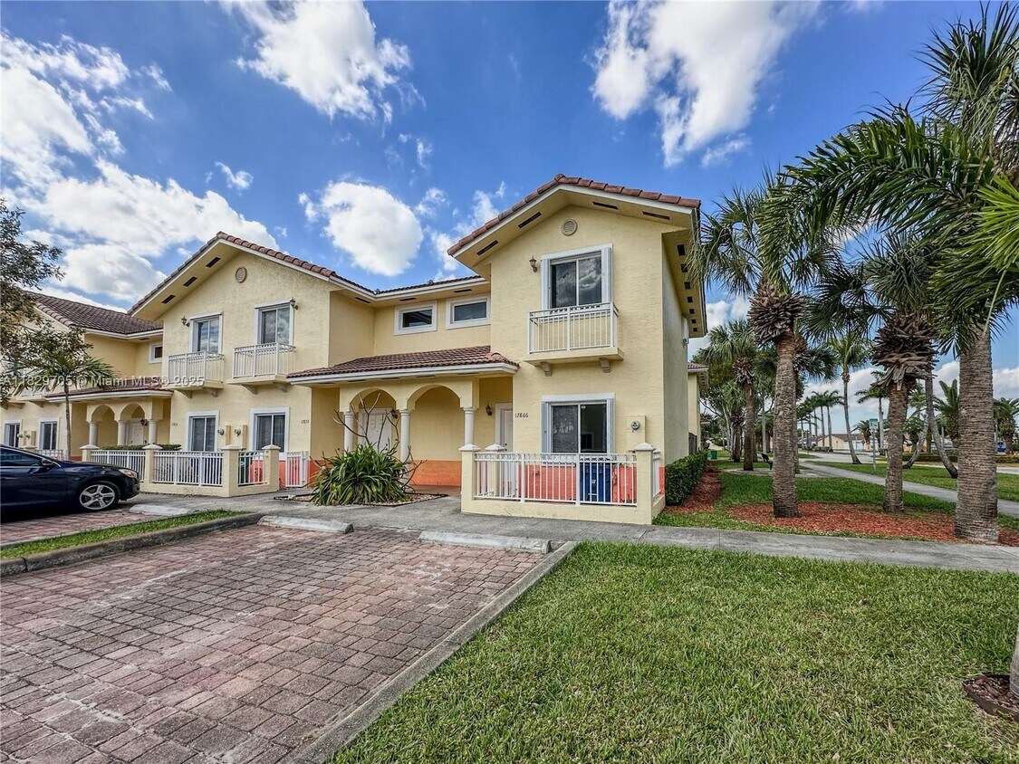 Primary Photo - 17866 NW 74th Ct