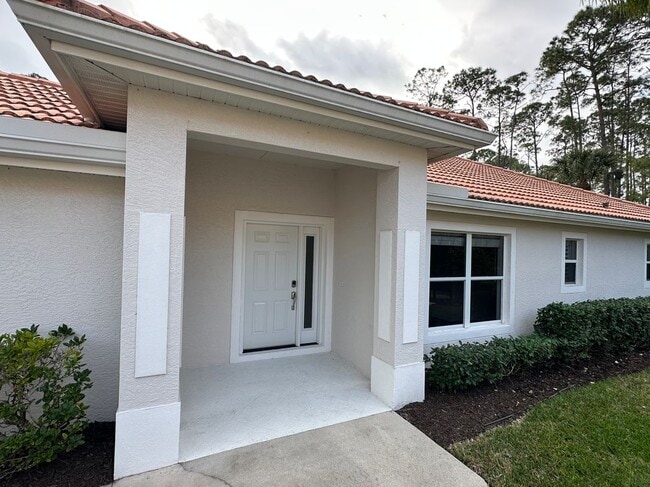 Building Photo - 5935 Northridge Dr