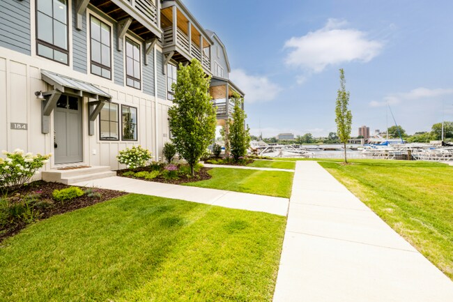Foto del edificio - 176 Mariners Cove