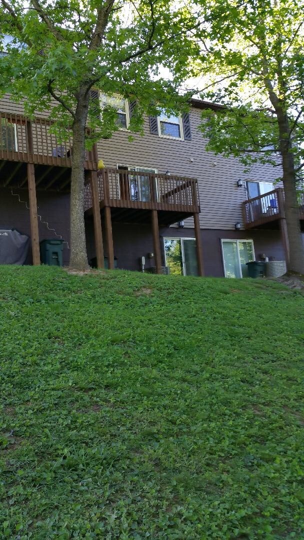 Foto del edificio - 102 Berry Ln