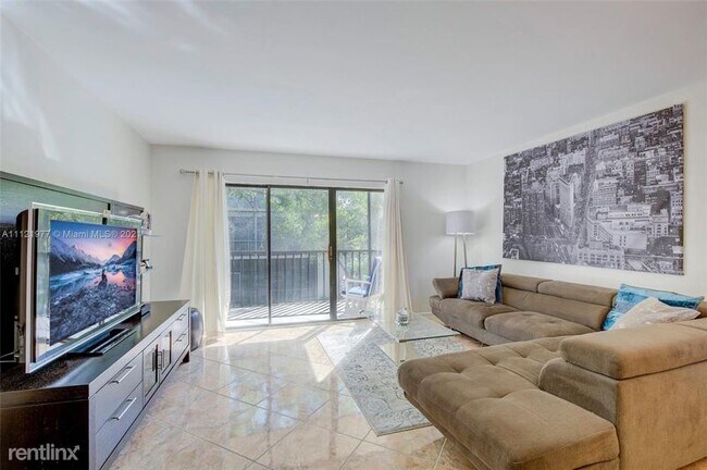 Building Photo - 8415 SW 107th Ave