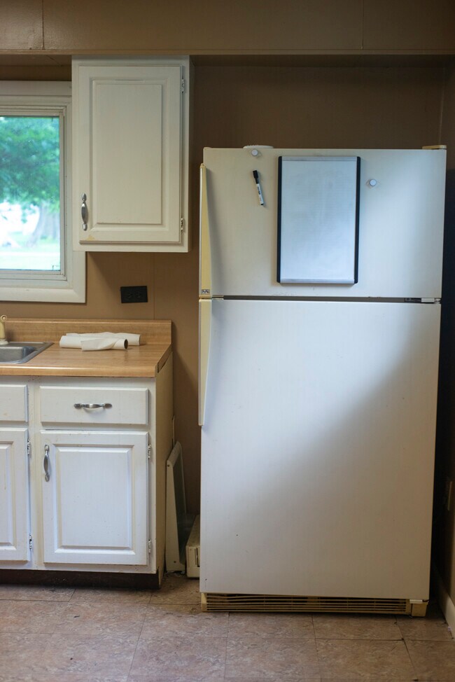 Foto del edificio - 321 E Washington St