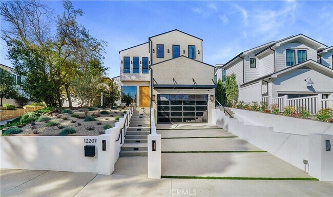 12207 Valleyheart Dr  