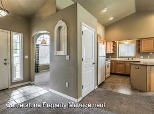 Building Photo - 3 br, 2 bath House - 2226 E Harbour Grove Dr
