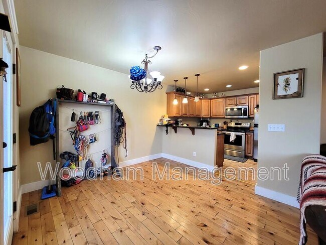 Building Photo - 2845 N 27th Ave