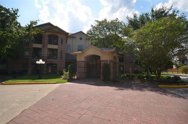 Foto del edificio - 2815 Kings Crossing Dr