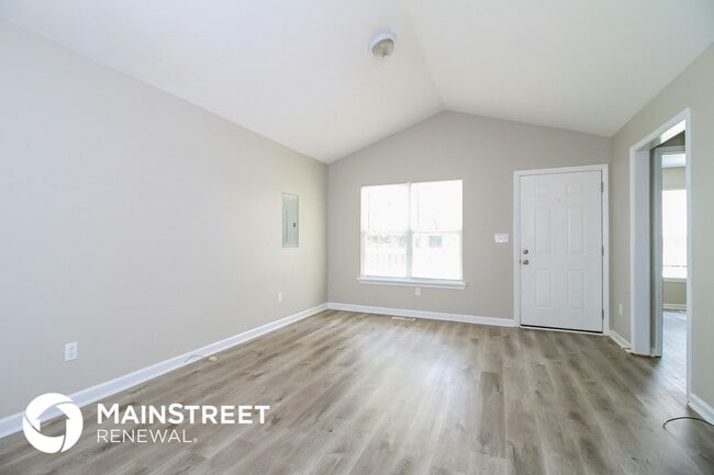 Building Photo - 3905 Kehoe Dr