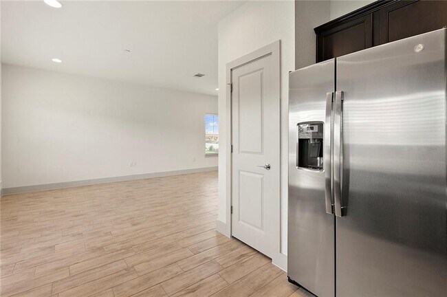 Building Photo - 2064 Local Rebel Lp