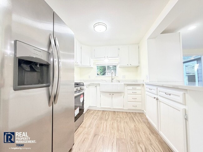 Building Photo - Completely Remodeled 4BR Home with Massive Shop/Garage & Large Fenced Yard