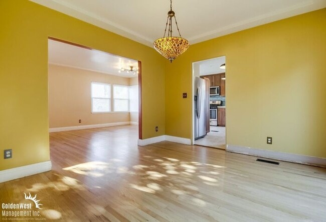 Foto del edificio - Newly Upgraded 3Bdm 2Ba Home in the Heart ...