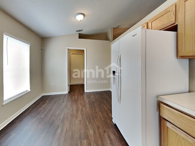 Foto del edificio - 11971 Cherry Creek Rd