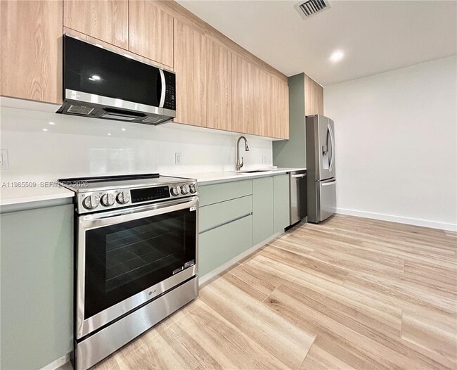 Foto del edificio - 222 SE 1st St