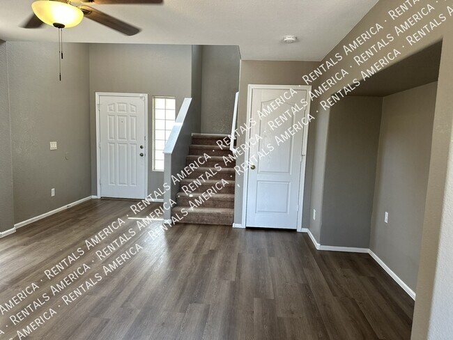 Foto del edificio - 1028 E Dragon Fly Rd