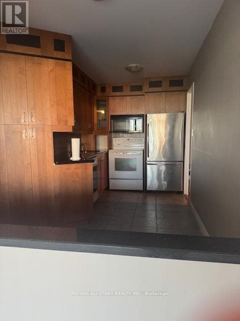 Building Photo - 70-870 Baif Blvd
