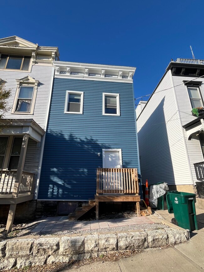 Building Photo - 316 Klotter Ave