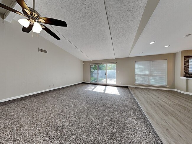 Building Photo - 4/2 Fort Worth Remodel