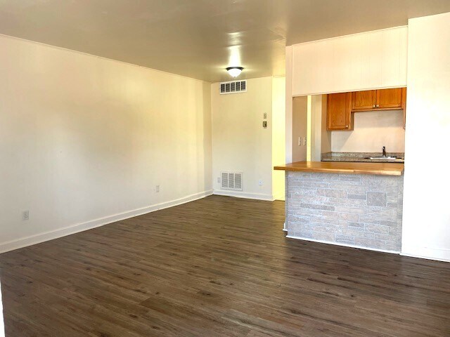 Foto principal - 444 S Ashland Ave