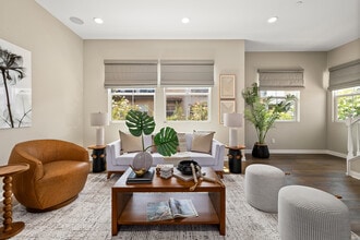 Building Photo - 1025 Star Ruby Dr