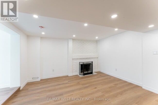 Photo du bâtiment - 188 Misty Meadow Dr