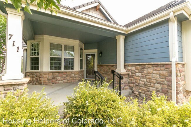 Building Photo - 3 br, 3 bath House - 711 Windflower Dr