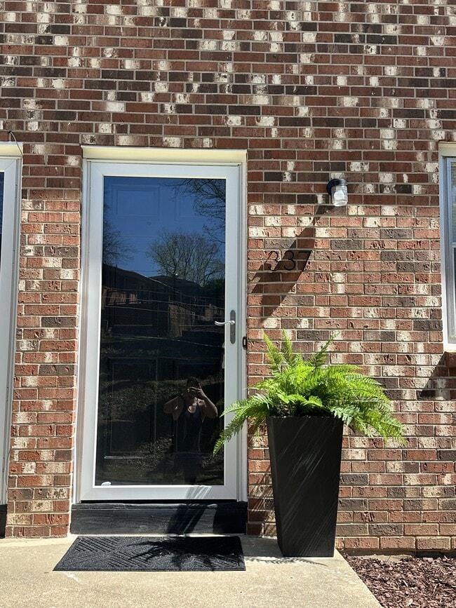 Building Photo - 337 Wimbish Dr