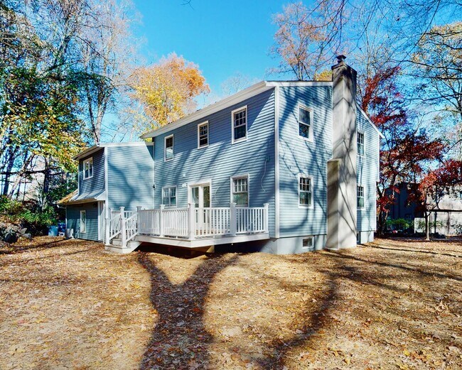 Building Photo - 71 Forest Range Rd