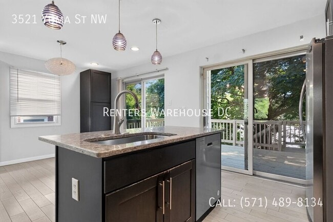 Photo - 3521 Yuma St NW House