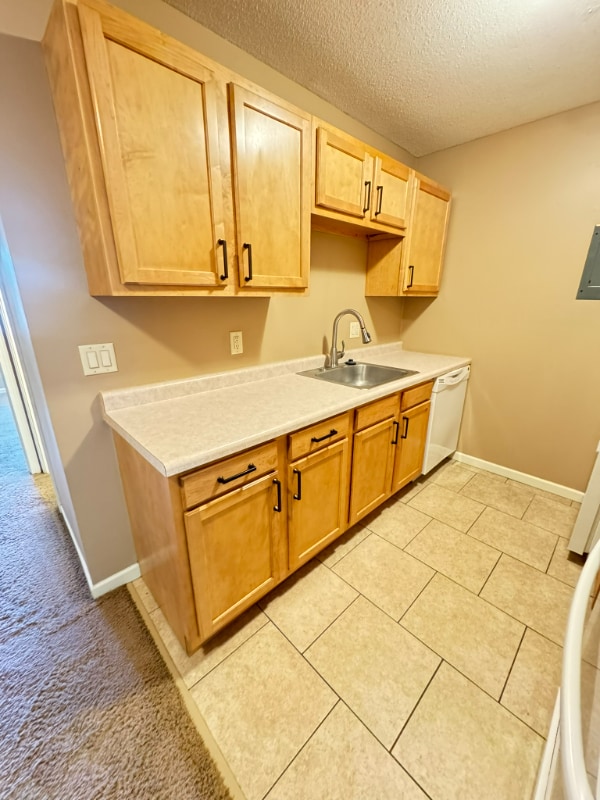 Building Photo - 2030 J St