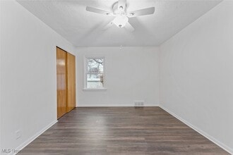 Building Photo - 23815 Woodway Rd