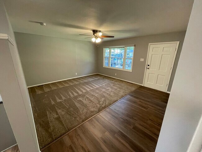 Living Room - 2317 SE 22nd St