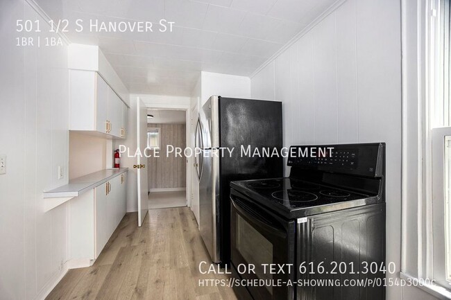 Building Photo - 501 1/2 S Hanover St - Cozy 1 Bed Apartment