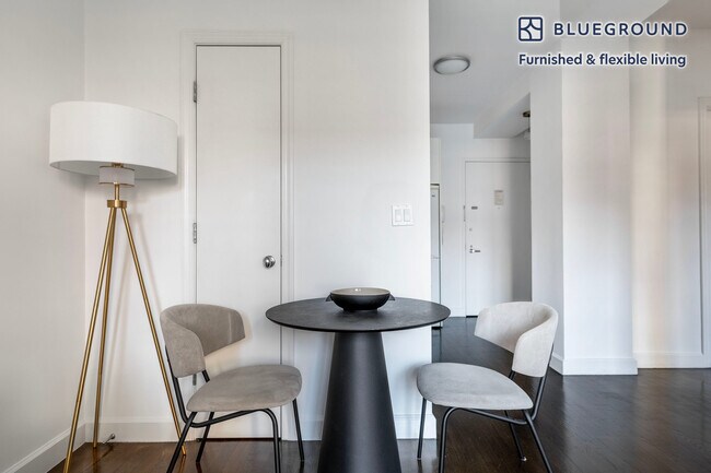 Foto del edificio - 212 W 91st St