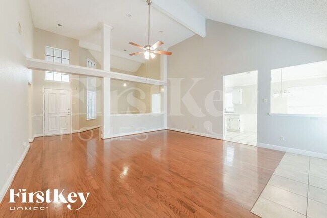 Building Photo - 1523 Plumwood Dr