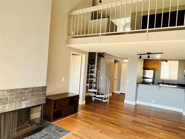 Foto del edificio - 20191 Cape Coral Ln