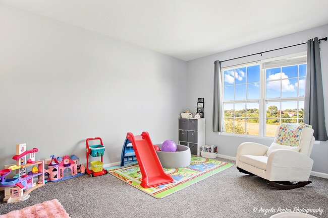 Building Photo - 1477 Sedgewood Ct
